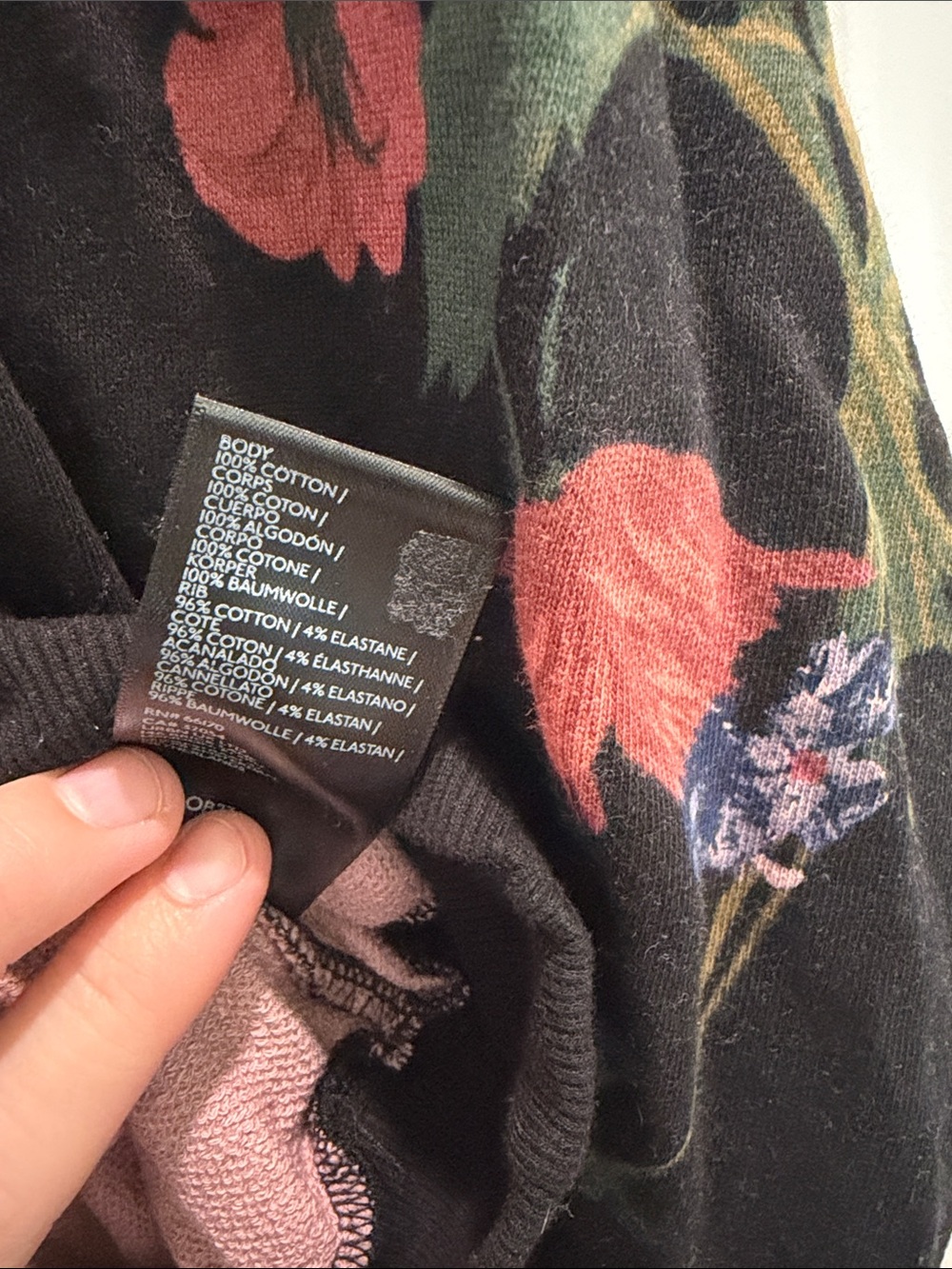 Label Inside Garment - Picture 3 of 4